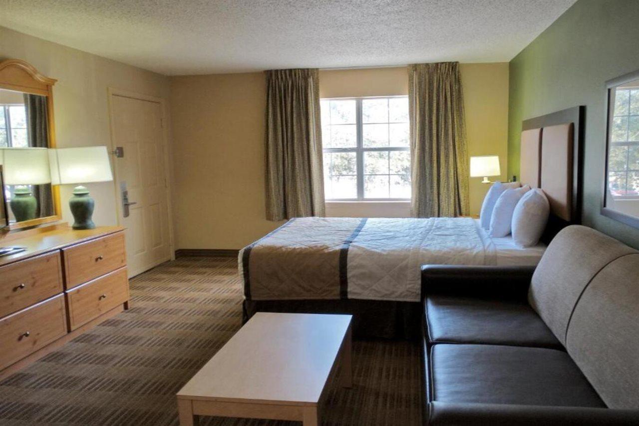 Extended Stay America Select Suites - Raleigh - Research Triangle Park - Hwy 55 Durham Dış mekan fotoğraf