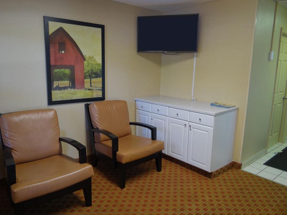 Extended Stay America Select Suites - Raleigh - Research Triangle Park - Hwy 55 Durham Dış mekan fotoğraf